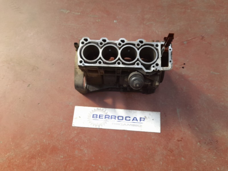 Recambio de bloque para mercedes-benz clase a (w168) 1.4 cat referencia OEM IAM 668940  