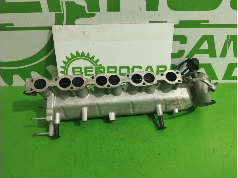 Recambio de colector admision para kia carnival 2.9 crdi cat referencia OEM IAM 283104X900  