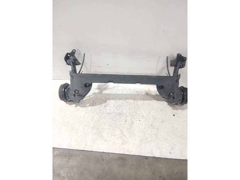 Recambio de puente trasero para dacia sandero ii (b8_) 1.5 dci referencia OEM IAM 555016394R  