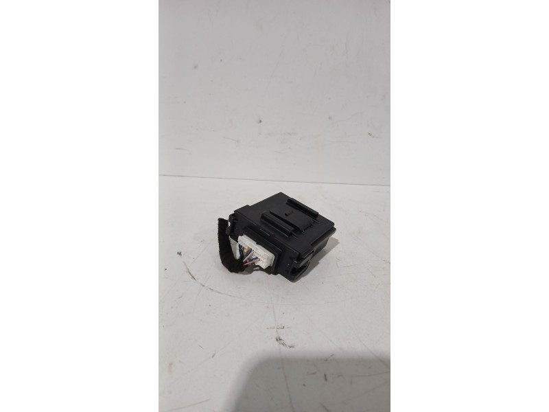 Recambio de modulo electronico para nissan qashqai ii (j11, j11_) 1.3 dig-t referencia OEM IAM 476A0HP00A  