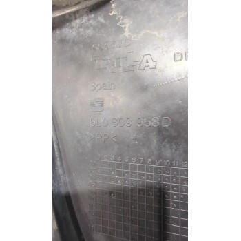 Recambio de paso rueda delantero derecho para seat ibiza iii (6l1) 1.4 tdi referencia OEM IAM 6L0809958D  