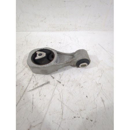 Recambio de soporte motor para nissan juke (f15) 1.5 dci referencia OEM IAM 113501KC0A  