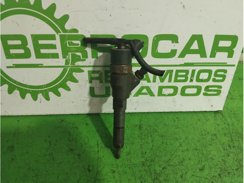 Recambio de inyector para citroën c5 break 2.0 hdi referencia OEM IAM 9637277980  