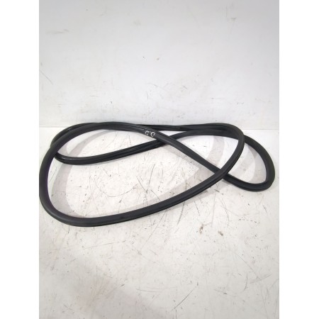 Recambio de gomas contorno puerta para nissan juke (f15) 1.5 dci referencia OEM IAM 808301KA0A  