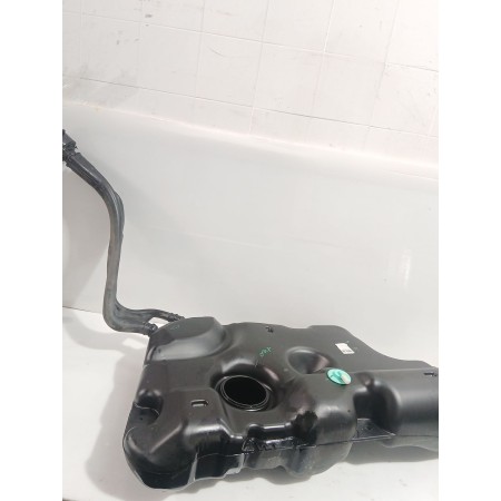Recambio de deposito combustible para dacia sandero ii (b8_) 1.5 dci referencia OEM IAM 172035861R  