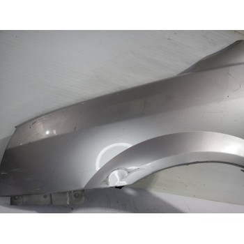 Recambio de aleta delantera izquierda para kia carens 2.0 turbodiesel cat referencia OEM IAM 0K2FA-52212  