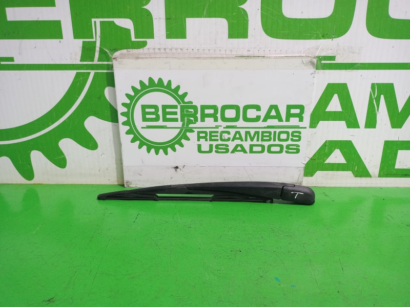 Recambio de brazo limpia trasero para peugeot 307 (s1) xn referencia OEM IAM 6429T1  