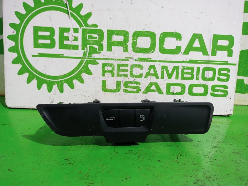 Recambio de interruptor para peugeot 508 active referencia OEM IAM 96770584ZD  