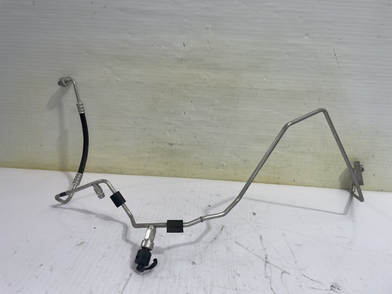 Recambio de tubos aire acondicionado para volkswagen polo (6c1) a-polo referencia OEM IAM 6C0820741AA  