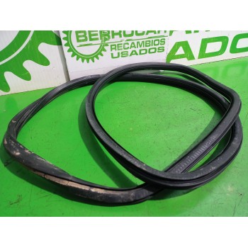 Recambio de goma contorno para seat ibiza (6j5) emoción referencia OEM IAM 6J4867365A5AP  