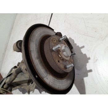 Recambio de eje trasero para kia carens 2.0 turbodiesel cat referencia OEM IAM 0K2FA28800  