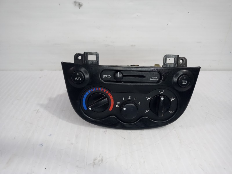 Recambio de mando climatizador para chevrolet matiz s referencia OEM IAM 96397521  