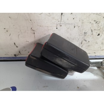 Recambio de anclaje cinturon para seat leon (1p1) 1.9 tdi referencia OEM IAM 1K0857739  