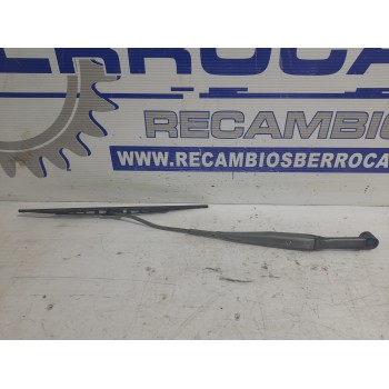 BRAZO LIMPIA DELANTERO DERECHO 983202D001 