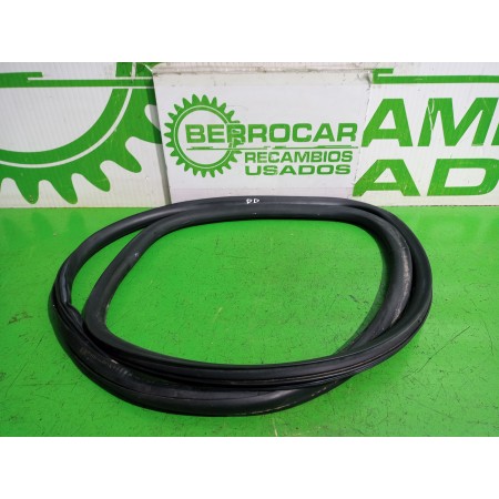 Recambio de goma contorno para seat ibiza (6j5) emoción referencia OEM IAM 6J4867365A5AP  