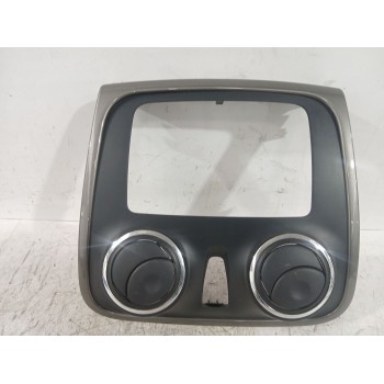 Recambio de rejilla aireadora para dacia sandero ii (b8_) 1.5 dci referencia OEM IAM 682601926R  