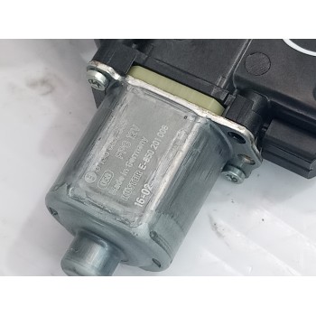 Recambio de elevalunas trasero derecho para volkswagen polo (6c1) a-polo referencia OEM IAM 0130822533  