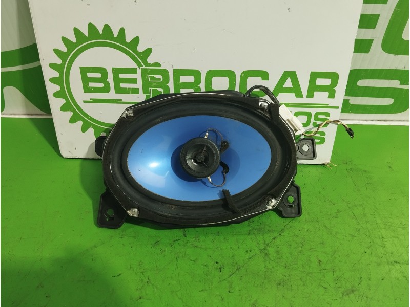 Recambio de altavoz para kia carnival 2.9 crdi cat referencia OEM IAM 96350-4D050  