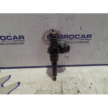 Recambio de inyector para volkswagen passat berlina (3b2) 1.9 tdi referencia OEM IAM 038130073F  
