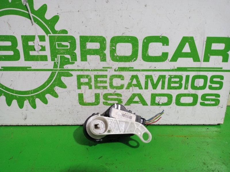 Recambio de motor apertura trampilla para peugeot 508 active referencia OEM IAM T1013034W  