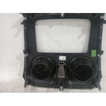 Recambio de rejilla aireadora para dacia sandero ii (b8_) 1.5 dci referencia OEM IAM 682601926R  