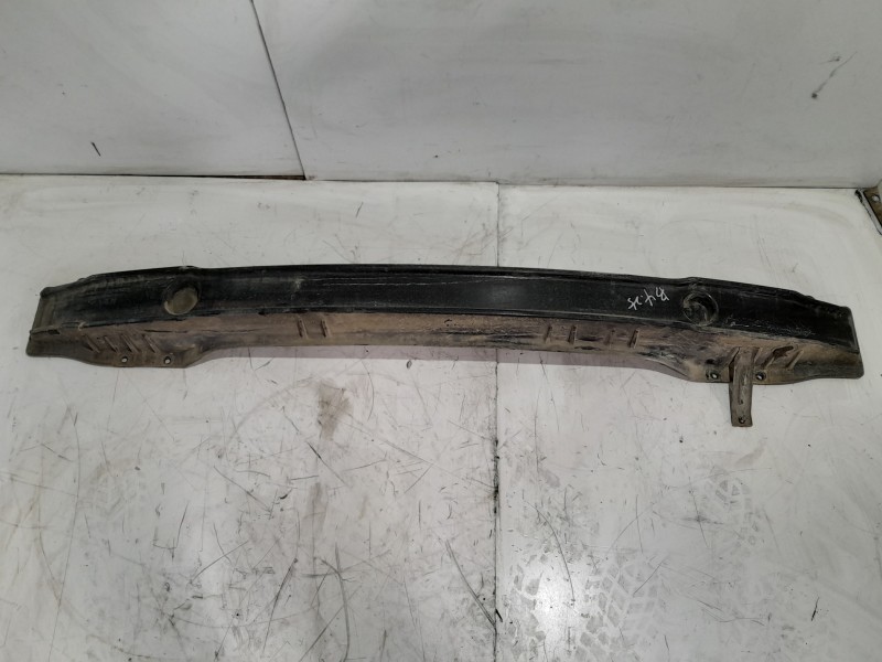 Recambio de refuerzo paragolpes trasero para kia carens 2.0 turbodiesel cat referencia OEM IAM 0K2FA50260  