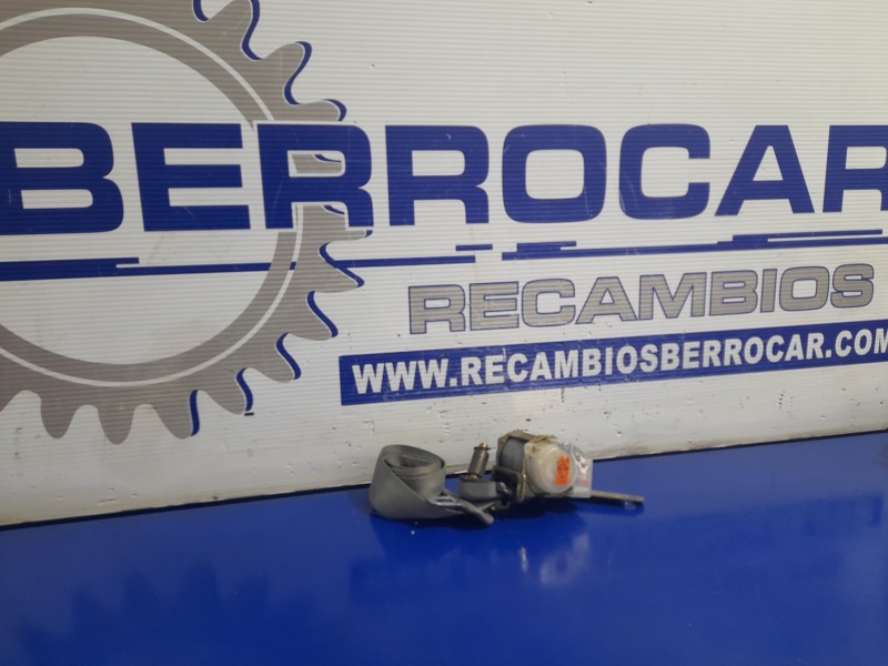 Recambio de cinturon seguridad trasero izquierdo para hyundai elantra (xd) 2.0 crdi cat referencia OEM IAM 89810F2200  