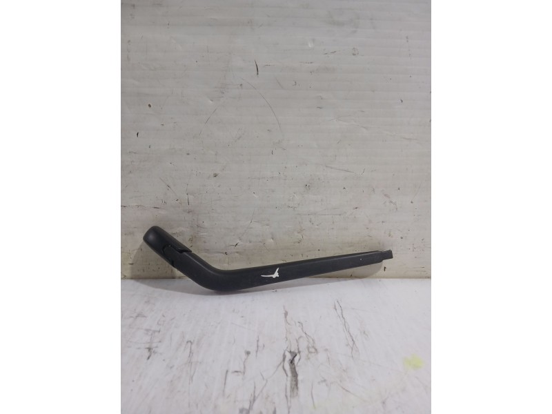 Recambio de brazo limpia trasero para toyota auris (_e15_) 1.33 dual-vvti (nre150_) referencia OEM IAM 8524102040  