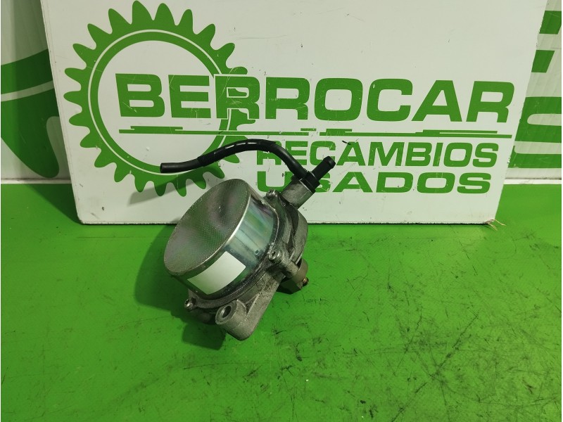 Recambio de depresor freno / bomba vacio para kia carnival 2.9 crdi cat referencia OEM IAM 288104X200  