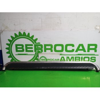 Recambio de estribera derecha para kia sorento i (jc) 2.5 crdi referencia OEM IAM 877723E500EB  
