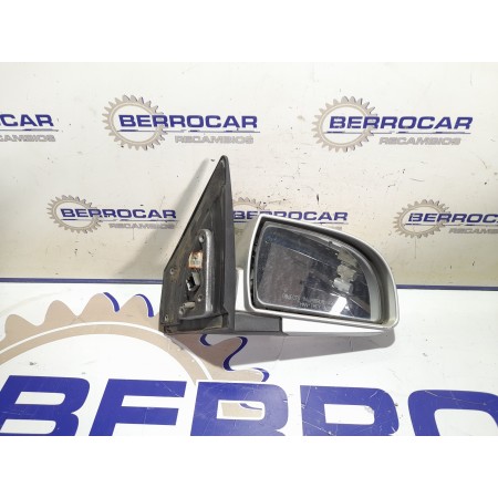 Recambio de retrovisor derecho para kia carens 2.0 turbodiesel cat referencia OEM IAM E4012193  