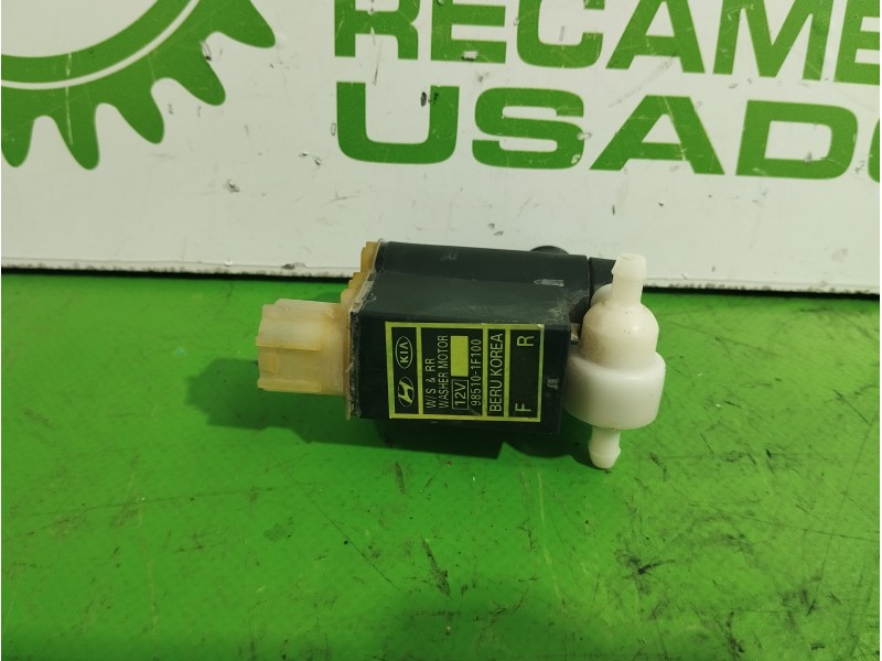 Recambio de bomba limpia para kia carnival 2.9 crdi cat referencia OEM IAM 985101F100  