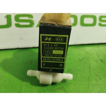 Recambio de bomba limpia para kia carnival 2.9 crdi cat referencia OEM IAM 985101F100  