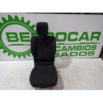 Recambio de asientos trasero derecho para renault scenic ii grand emotion referencia OEM IAM 7701063914  