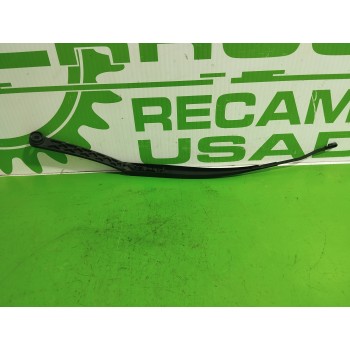 Recambio de brazo limpia delantero derecho para kia carnival 2.9 crdi cat referencia OEM IAM 983204D000  