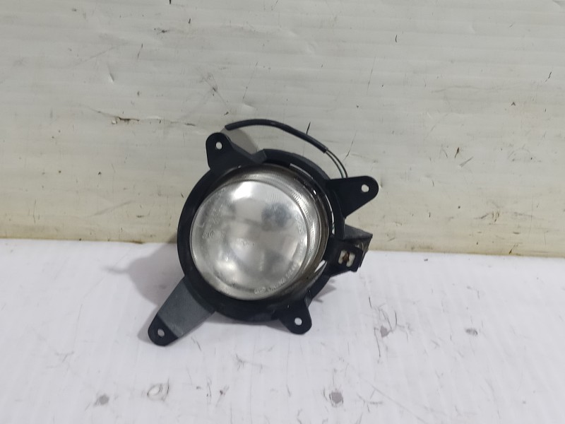 Recambio de faro antiniebla izquierdo para kia carnival ii 2.9 crdi lx referencia OEM IAM K53B51520A  