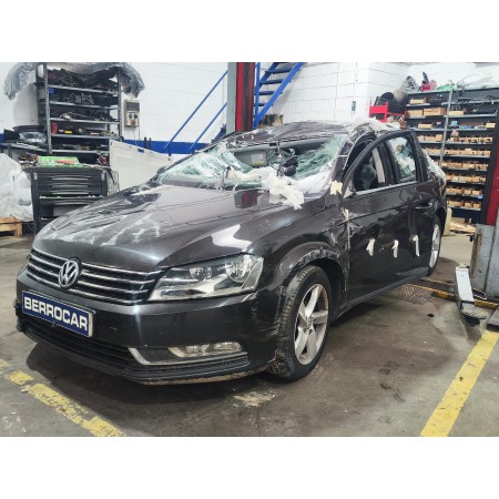 volkswagen passat lim. (362) del año 2011