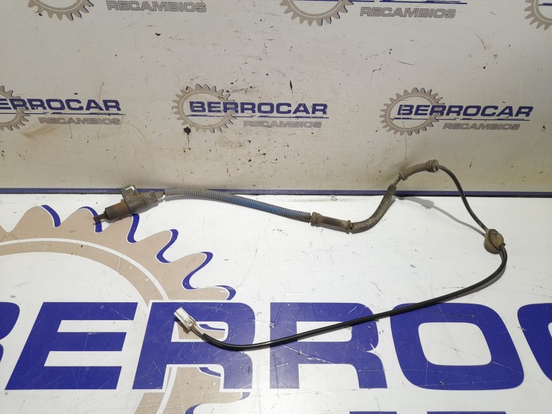 Recambio de sensor para kia carens 2.0 turbodiesel cat referencia OEM IAM 0K2FC-43711  