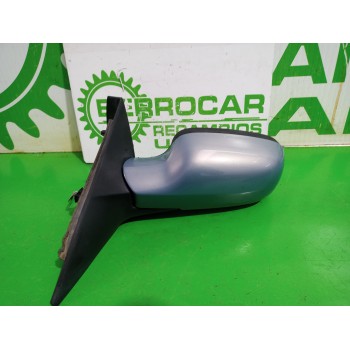 Recambio de retrovisor izquierdo. para renault scenic ii grand emotion referencia OEM IAM 7701068384  