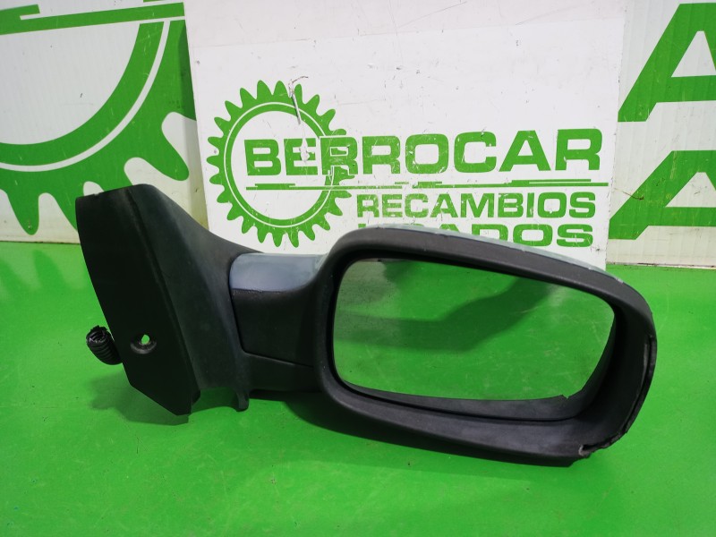 Recambio de retrovisor derecho. para renault scenic ii grand emotion referencia OEM IAM 7701068385  
