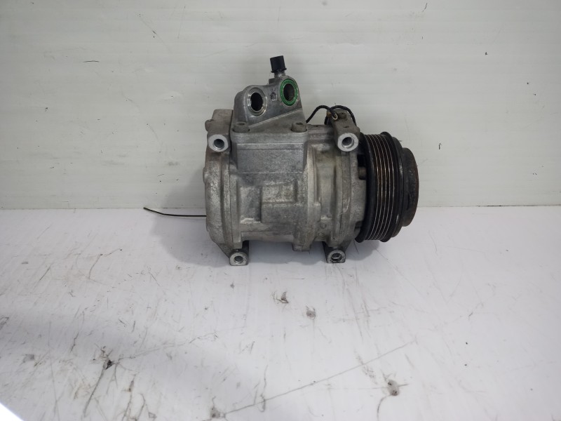 Recambio de compresor aire acondicionado para ford sierra berlina brillant referencia OEM IAM 6158325  