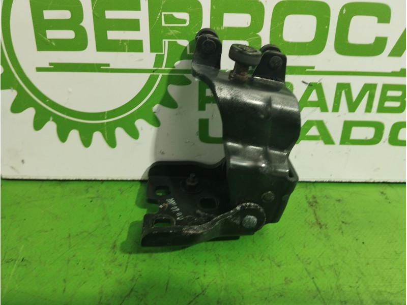 Recambio de bisagras para kia carnival 2.9 crdi cat referencia OEM IAM 0K53B73250A  