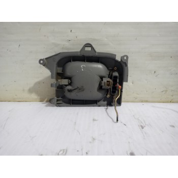 Recambio de maneta interior lateral derecha para kia carnival ii 2.9 crdi lx referencia OEM IAM K53A72330  