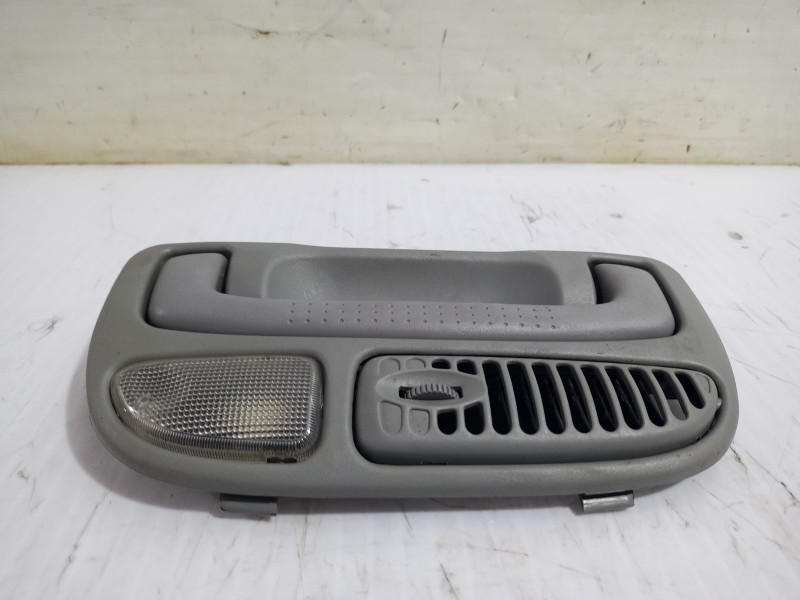 Recambio de asidero techo delantero derecho para kia carnival ii 2.9 crdi lx referencia OEM IAM 0K55251320  