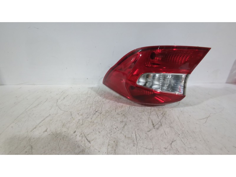 Recambio de piloto trasero derecho para ford ka+ iii (uk, fk) 1.2 referencia OEM IAM 2046781  