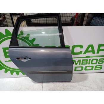 Recambio de puerta trasera derecha para renault scenic ii grand emotion referencia OEM IAM 821005158R  