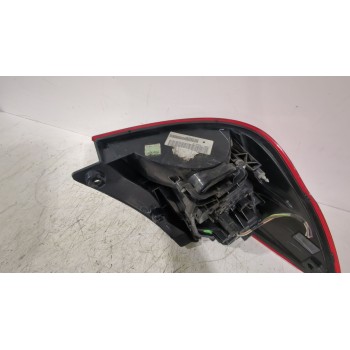 Recambio de piloto trasero derecho para ford ka+ iii (uk, fk) 1.2 referencia OEM IAM 2046781  