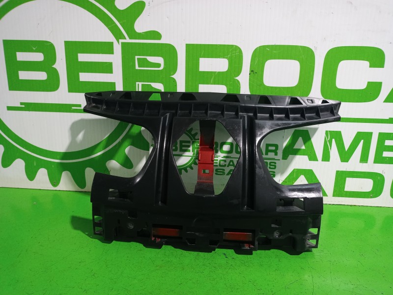 Recambio de soporte paragolpes delantero para renault megane ii coupe/cabrio confort authentique referencia OEM IAM 8200412377  