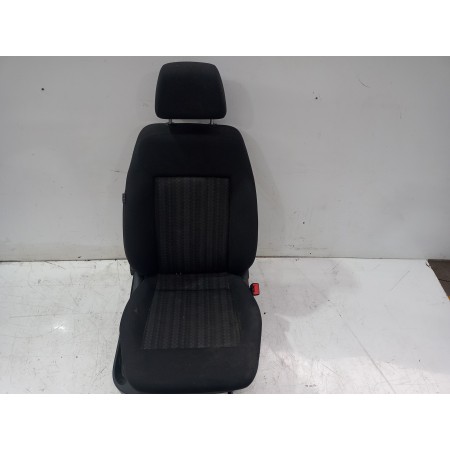 Recambio de asiento delantero derecho para volkswagen polo (6c1) a-polo referencia OEM IAM 6Q3881106CR  
