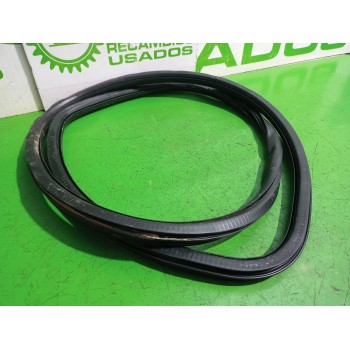 Recambio de goma contorno para seat ibiza (6j5) emoción referencia OEM IAM 6J3868543  